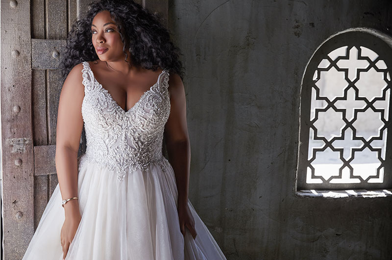 project runway wedding dress Feather Wedding Dress Knock-Offs: Project Runway Copies Alexander McQueen