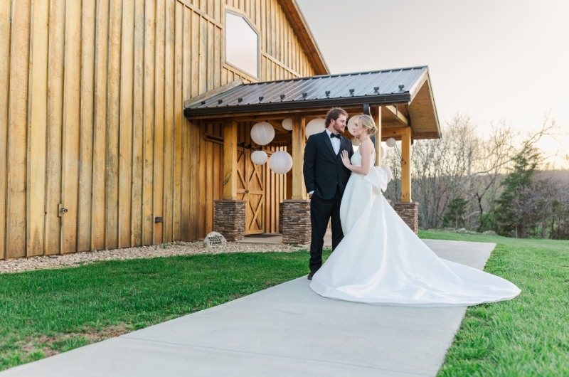 Southern Elegance Styled Shoot Balloons Southern Elegance Styled Shoot Balloons