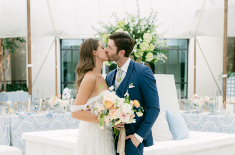 Styled Shoots By Southern Bride The Gibbs Museum Charleston South Carolina kiss Styled Shoots By Southern Bride The Gibbs Museum Charleston South Carolina kiss