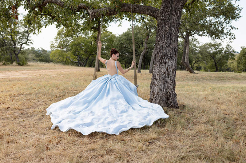Swallows Eve Design Winner The Styled Challenge Fredericksburg TX bride on a swing Swallows Eve Design Winner The Styled Challenge Fredericksburg TX bride on a swing