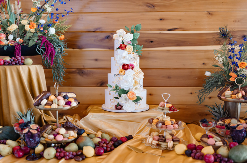 Swallows Eve Desing Award The Styled Challenge Fredericksburg TX wedding cake Swallows Eve Desing Award The Styled Challenge Fredericksburg TX wedding cake
