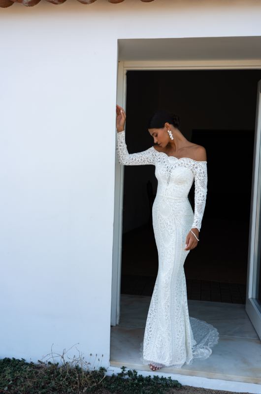 Hailey Bieber Wedding Dress Inspiration - Get The Look | Southern Bride Hailey Bieber Wedding Dress Inspiration - Get The Look | Southern Bride