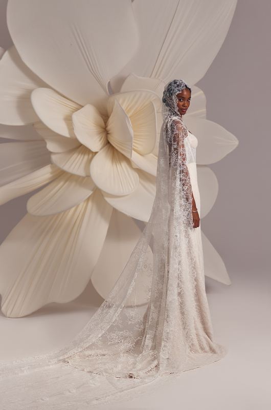 Hailey Bieber Wedding Dress Inspiration - Get The Look | Southern Bride Hailey Bieber Wedding Dress Inspiration - Get The Look | Southern Bride