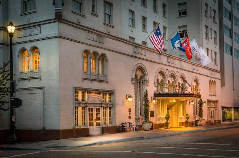 The Picturesque Hilton Baton Rouge Capitol Center Outdoors The Picturesque Hilton Baton Rouge Capitol Center Outdoors