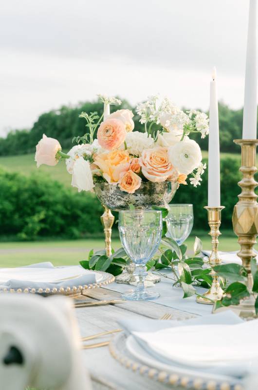 Southern Florals at the White Dove Barn Nashville Tennessee Bouquet ()