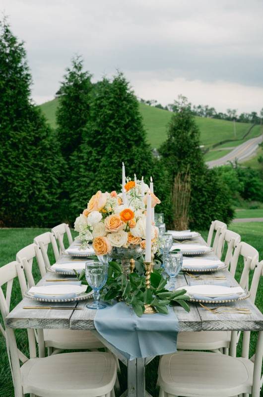 Southern Florals at the White Dove Barn Nashville Tennessee Table Setup
