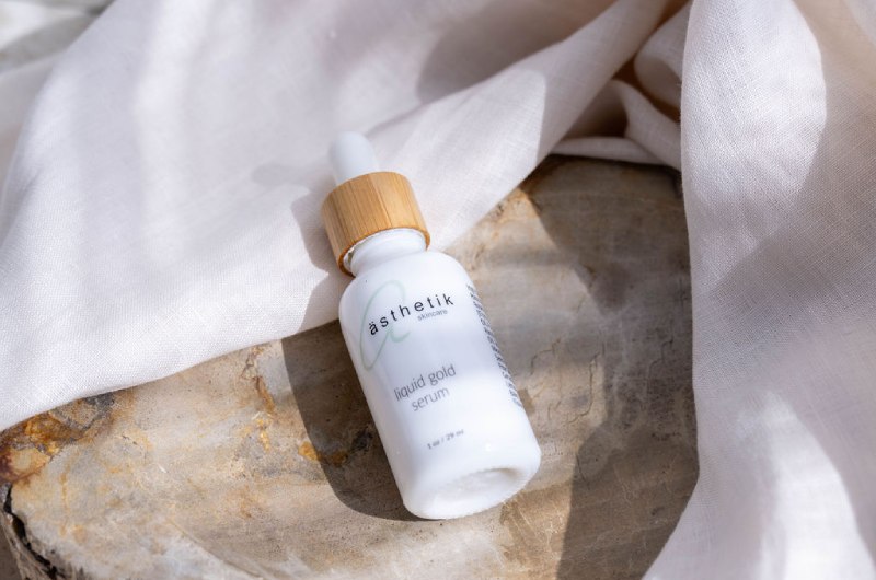 Asthetik Skincare Founder Reveals the Ultimate Bridal Skincare Routine Asthetik Skincare Founder Reveals the Ultimate Bridal Skincare Routine Liquid gold Serum