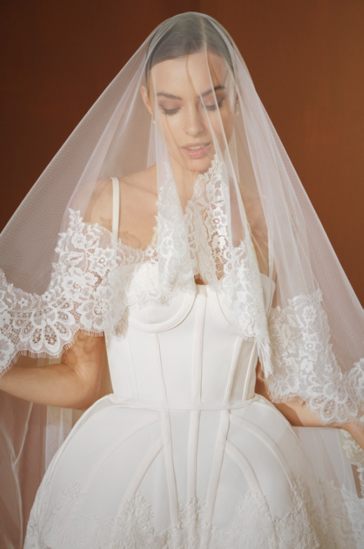 fall bridal fashion trends judy g detailed veils