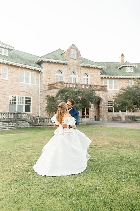 Magical Moments Unique Wedding Venues MOSH Memphis exterior