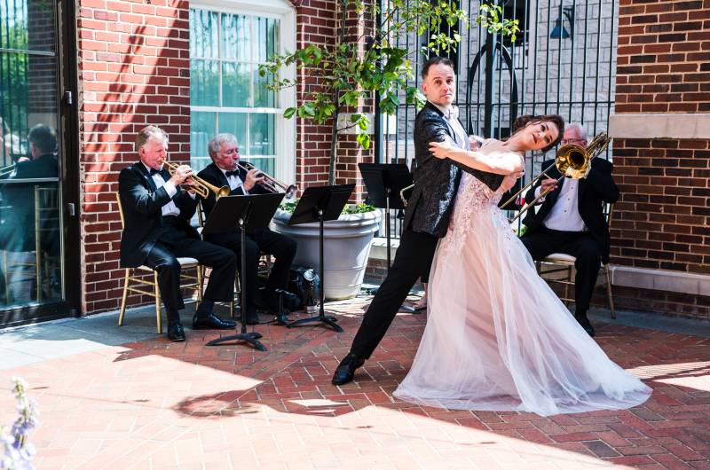 George Washington Hotel Lasting Impression Award dancing George Washington Hotel Lasting Impression Award dancing