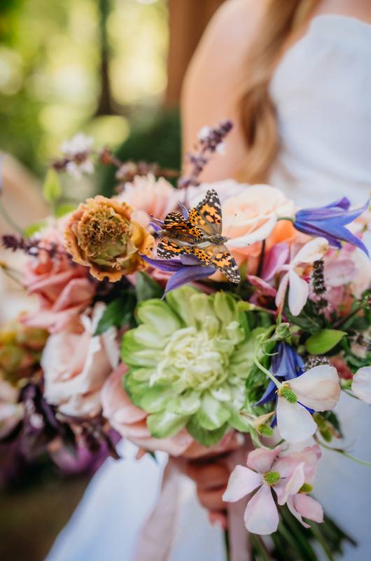 Blecken Chapel Bespoke Award & Social Media Award - The Styled Challenge Memphis TN Bridal Bouquet