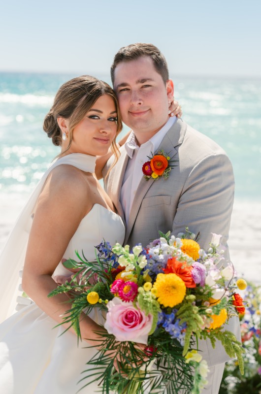 raebird-weddings-events-the-trendsetter-series-by-southern-bride-seaside-fl-couple-portrait