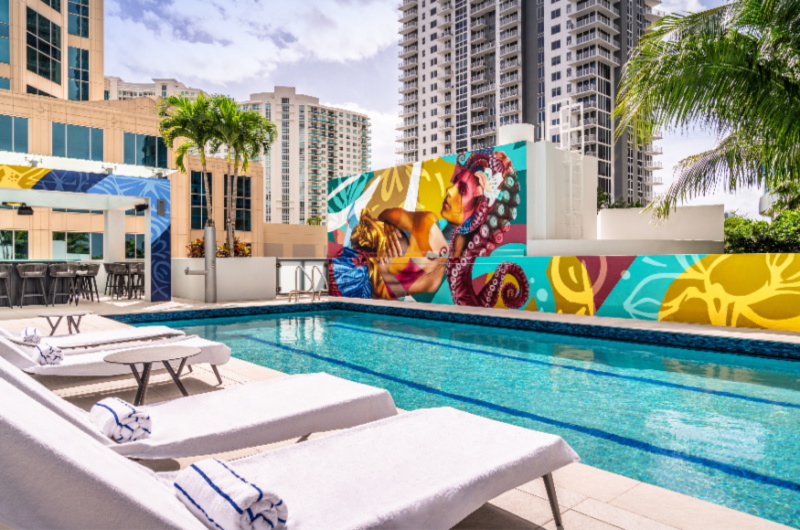 hyatt centric las olas elev8 rooftop bar