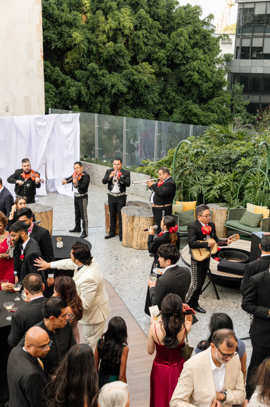 Magic in the City Traditional Indian Weddings at Andaz Mexico City wooftop band
