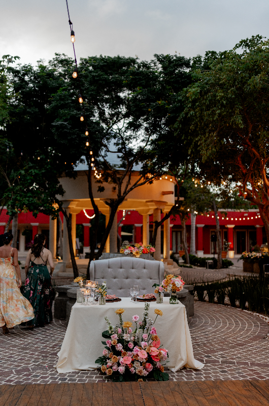 mango weddings maya riviera wedding example izzy and robert reception chair
