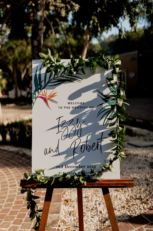 mango weddings maya riviera wedding example izzy and robert entrance sign