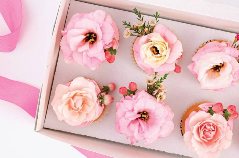 how to choose the best wedding anniversary cupcakes for your celebration rose cupcakes how to choose the best wedding anniversary cupcakes for your celebration rose cupcakes