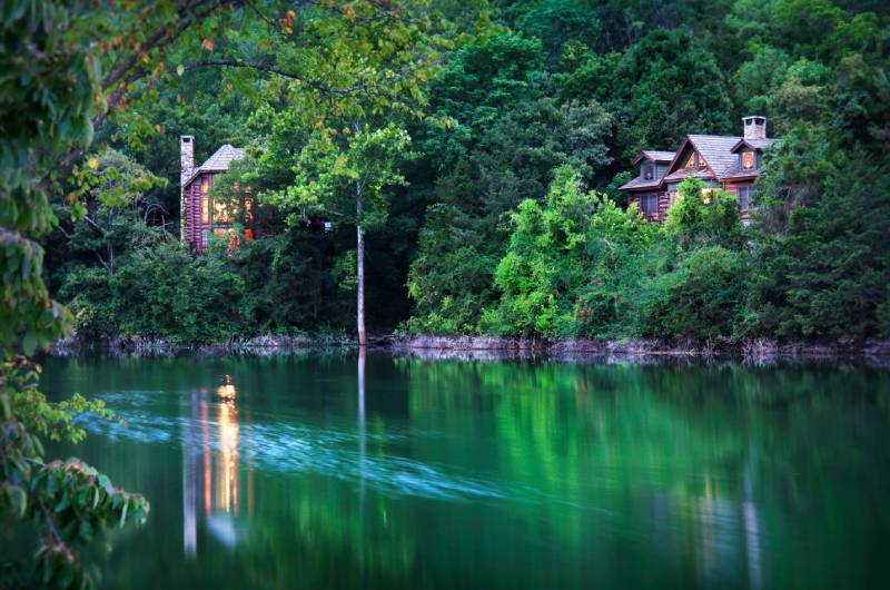 ozark-elegance-a-fairytale-escape-at-big-cedar-lodge-ridgedale-missouri-lakeside-cabin ozark-elegance-a-fairytale-escape-at-big-cedar-lodge-ridgedale-missouri-lakeside-cabin