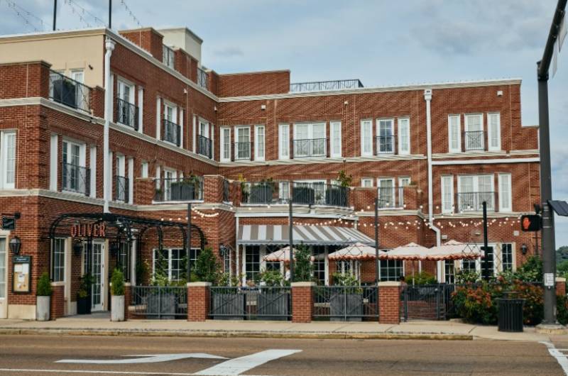 oxford mississippi a storybook setting for a southern destination wedding the oliver