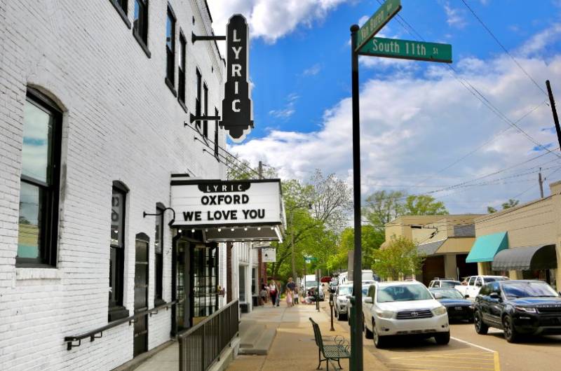 oxford mississippi a storybook setting for a southern destination wedding lyric