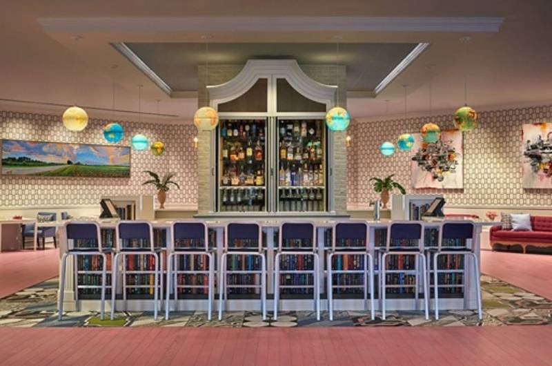 oxford mississippi a storybook setting for a southern destination wedding the graduate hotel