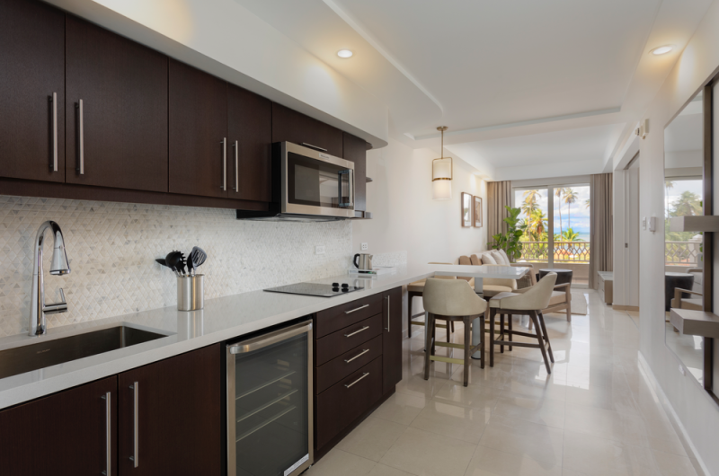 puerto-ricos-holiday-season-is-the-perfect-time-to-say-i-do-villa kitchen Hyatt Regency Puerto Rico’s Holiday Season Is the Perfect Time to Say ‘I Do’” villa kitchen