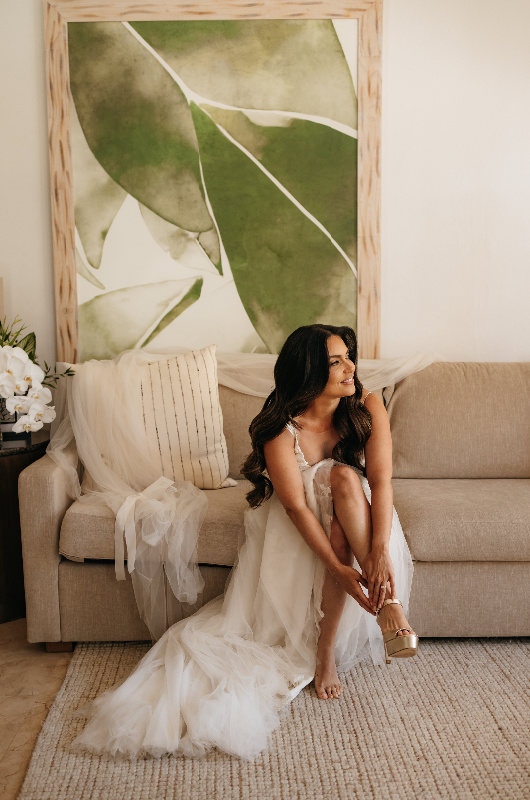 Hyatt Regency Puerto Rico’s Holiday Season Is the Perfect Time to Say ‘I Do’” bride in room