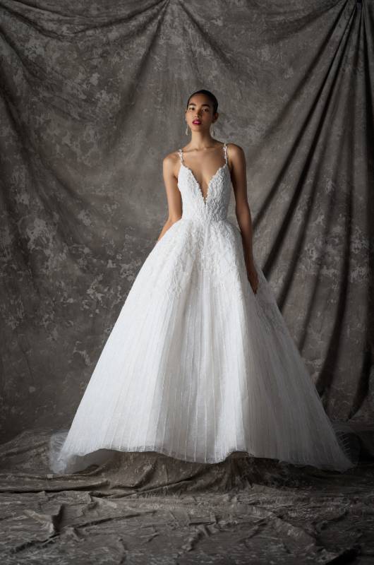 ines-di-santo-presents-respira-the-fall-2026-bridal-couture-Arabesque