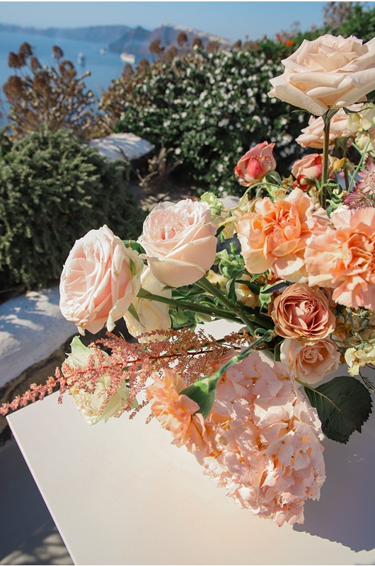 Santorini Wedding Style Intimate Morning Shoot And Sunset Elopement peach roses